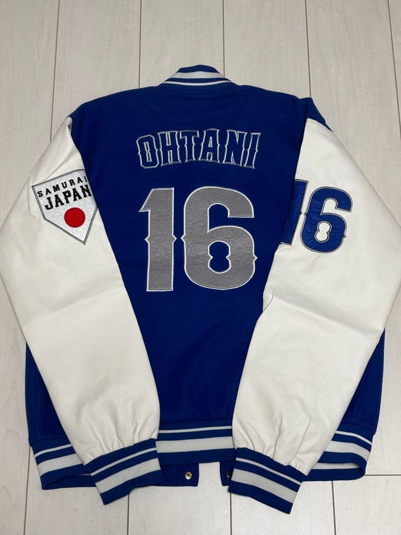 【新品】WＢＣ日本代表　OHTANI サイン入りジャケット 16 値下げも 侍