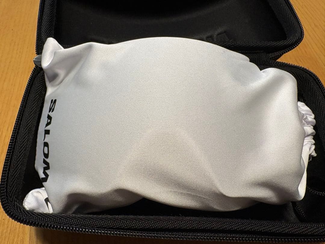 SALOMON ゴーグル ケース付
