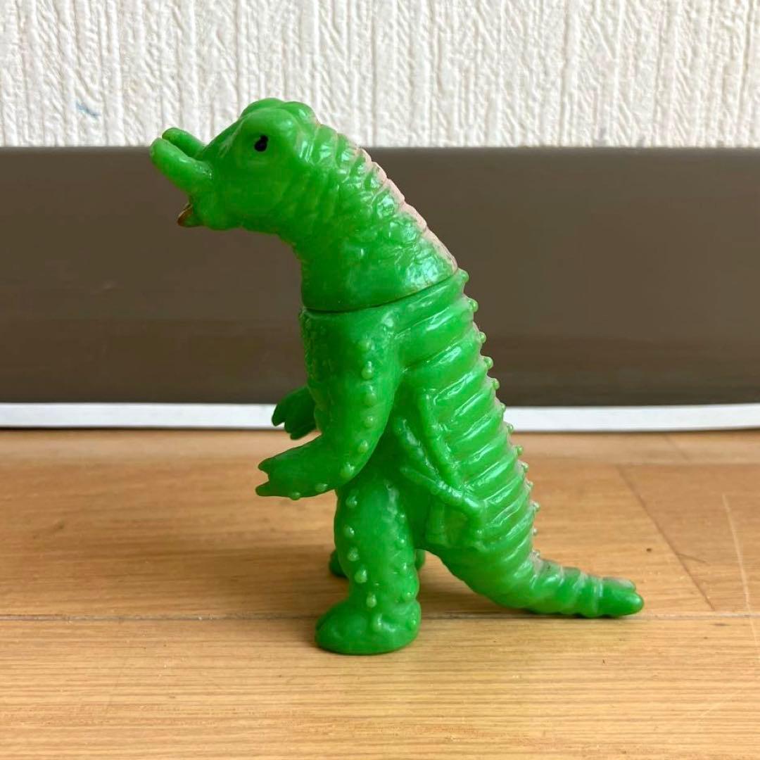 ダリー　 ブルマァク　ミニソフビ　 ウルトラセブン　開封品