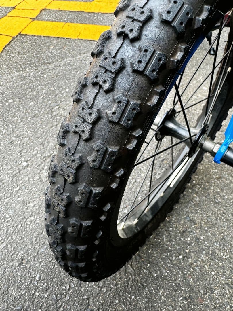 よつばサイクル 16インチ ヒーローレッド (補助輪パーツ付き)
