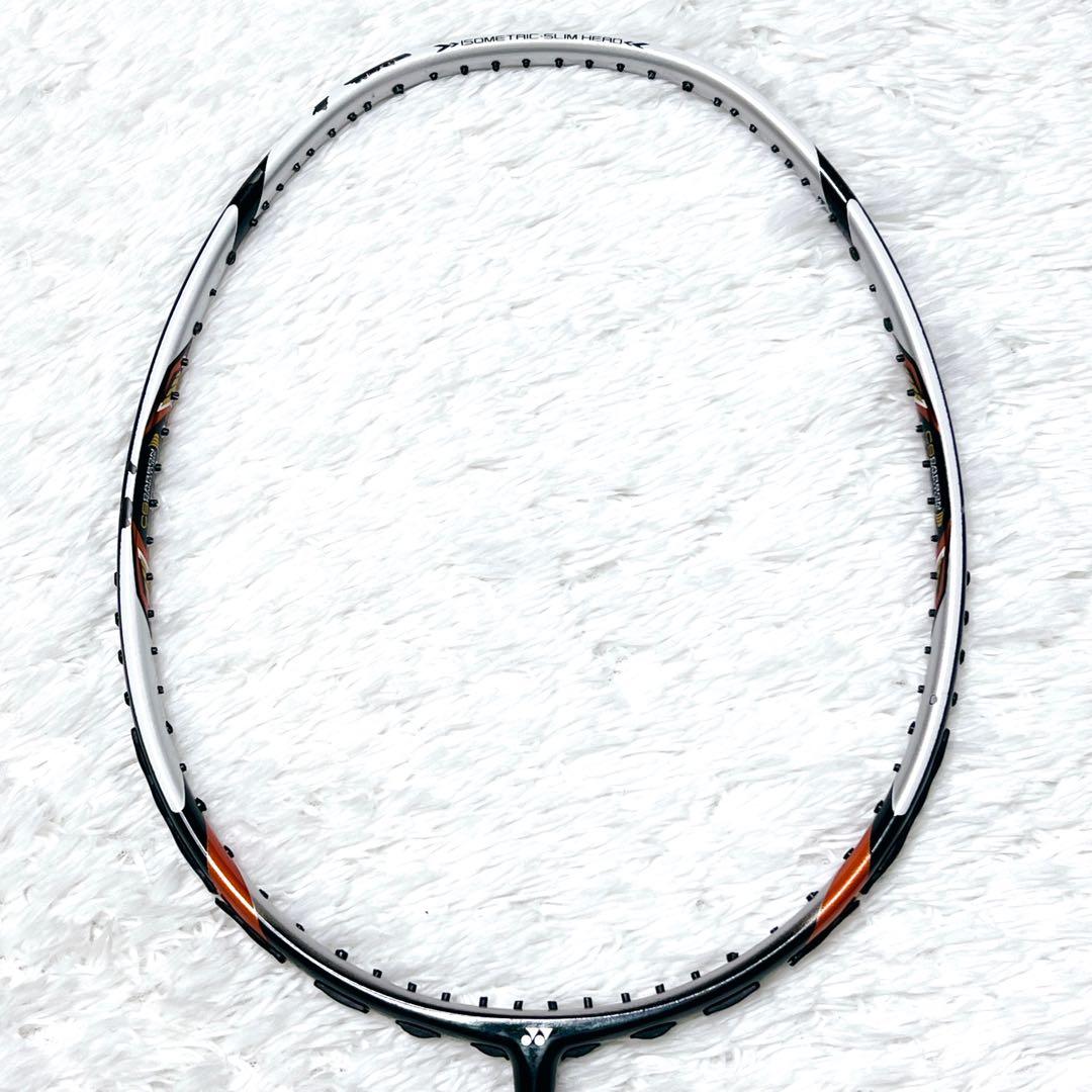YONEX ヨネックス ARCSABER アークセイバー8DX 3UG4