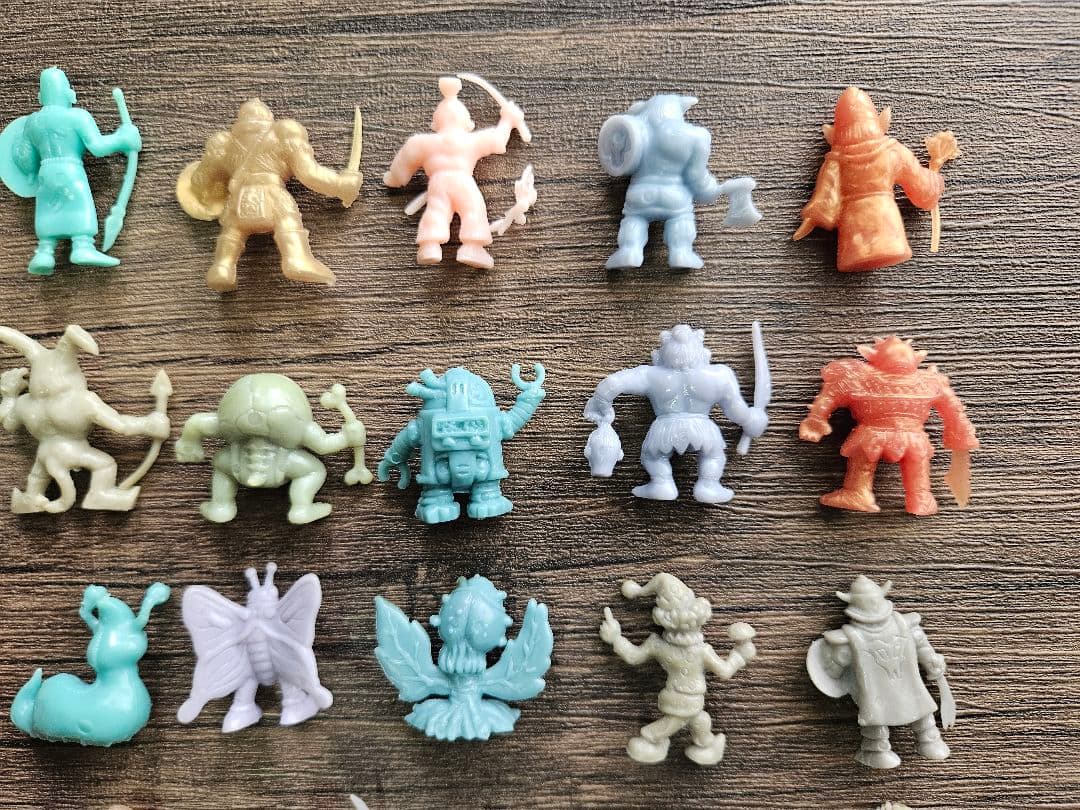 ネクロスの要塞 第5弾フィギュアのみフルコンプセット 若未切り　消しゴムまとめ