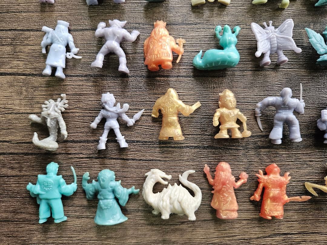 ネクロスの要塞 第5弾フィギュアのみフルコンプセット 若未切り　消しゴムまとめ