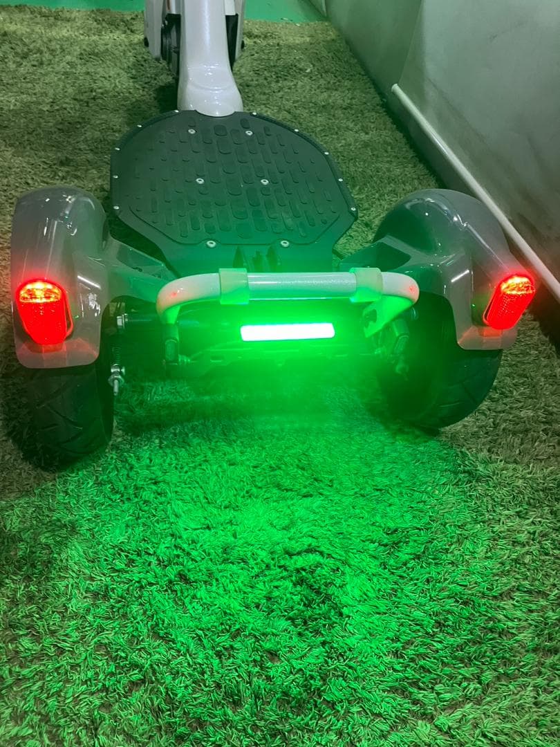 STRIEMO ストリーモ S01JT 電動 三輪車 M0324a4