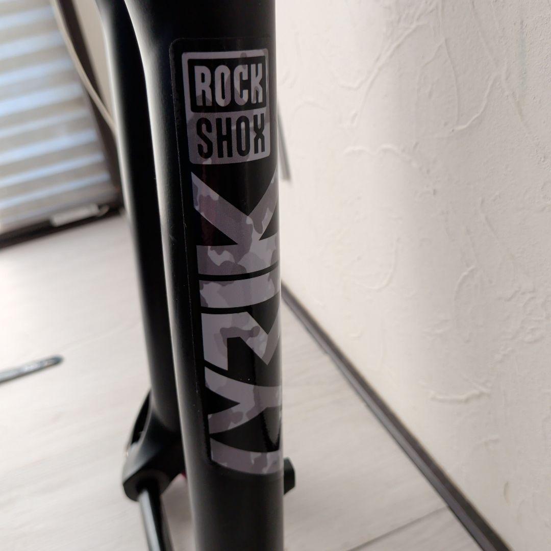 ROCKSHOX YARI RC 29 160mm OH済