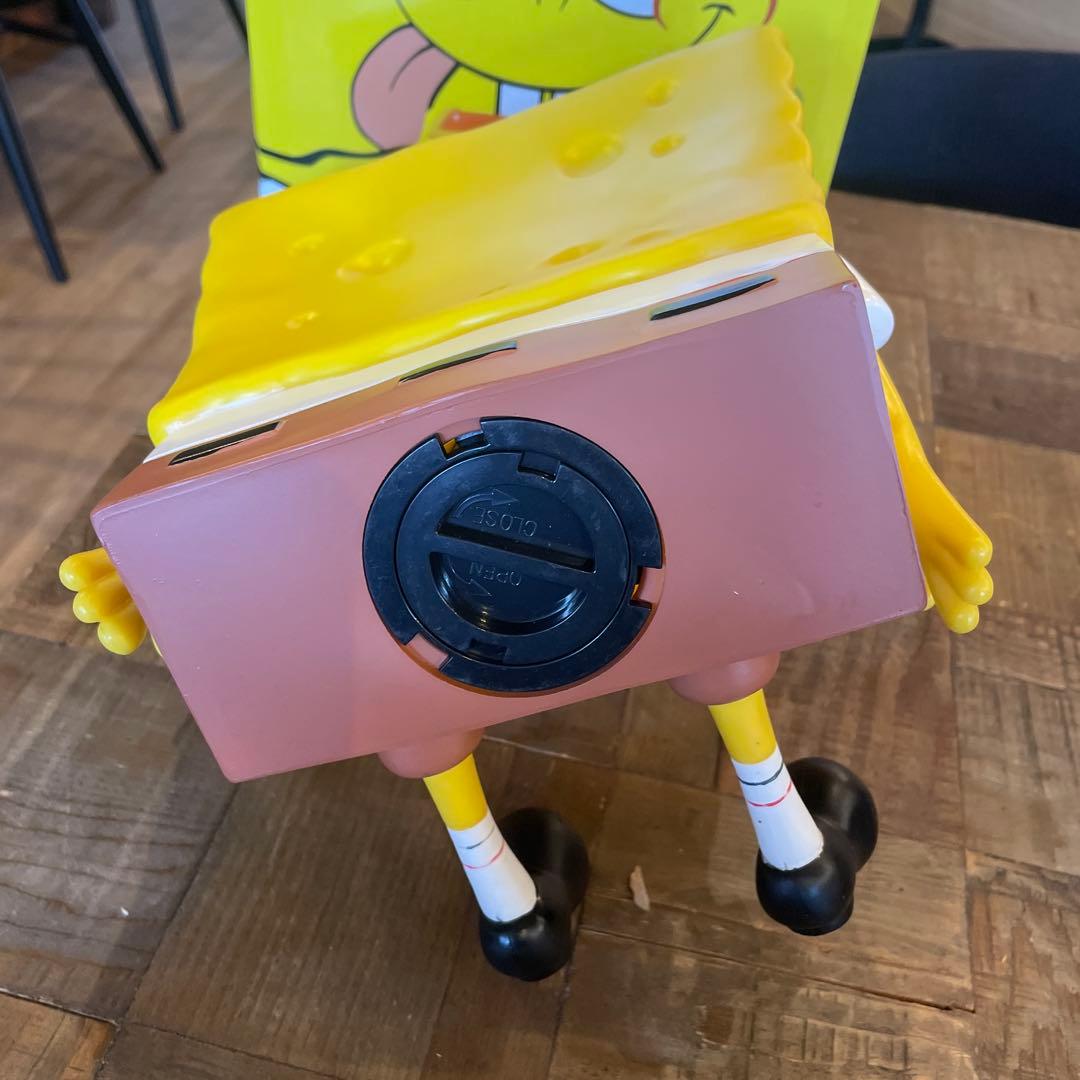 スポンジボブ 貯金箱