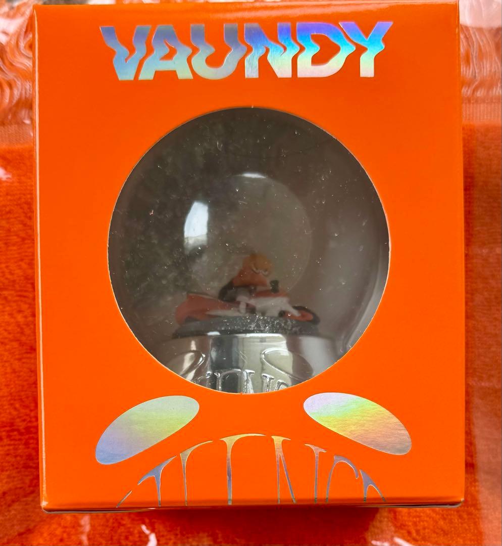 Vaundy  Globe スノードーム SILENCE ドームツアー
