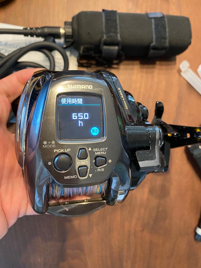 SHIMANO BeastMaster 2000 電動リール　バッテリー付き