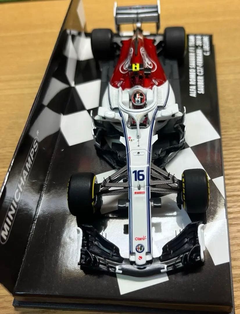 ミニチャンプス1/43 ザウバー C37 2018 シャルル・ルクレール