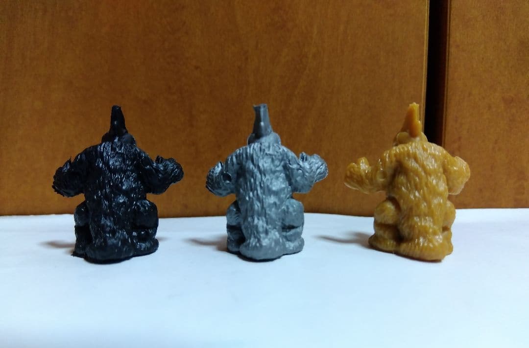 怪獣消しゴム スノーゴン カラフル８体セット