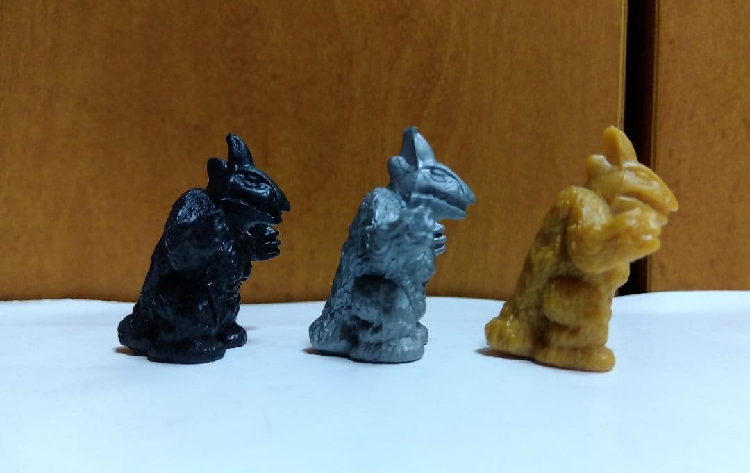 怪獣消しゴム スノーゴン カラフル８体セット