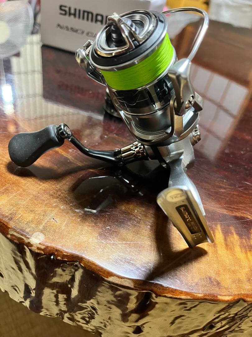 太*陽様 SHIMANO NASCI C2000S スピニングリール