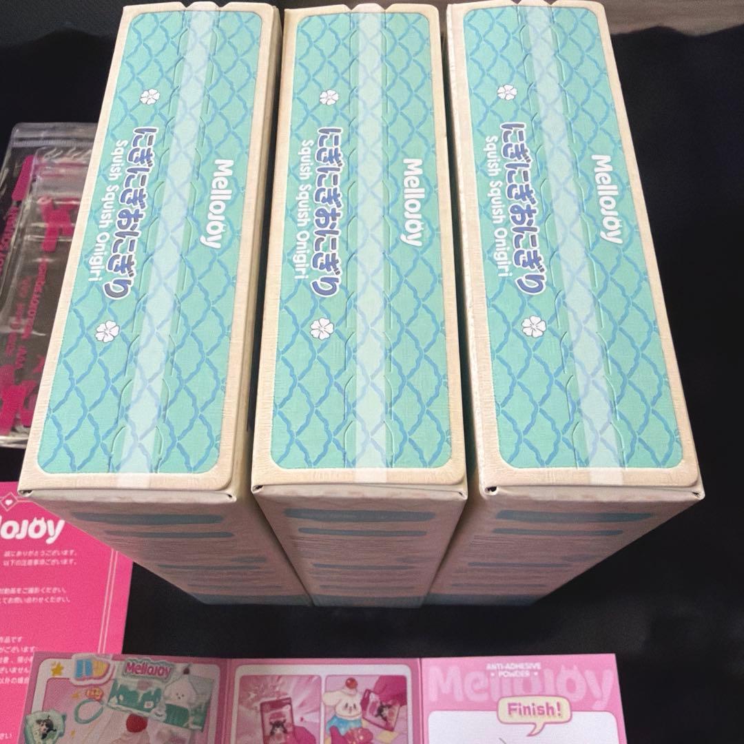 Mellojoy メロジョイ　スクイーズ　にぎにぎおにぎり　新品未開封3セット