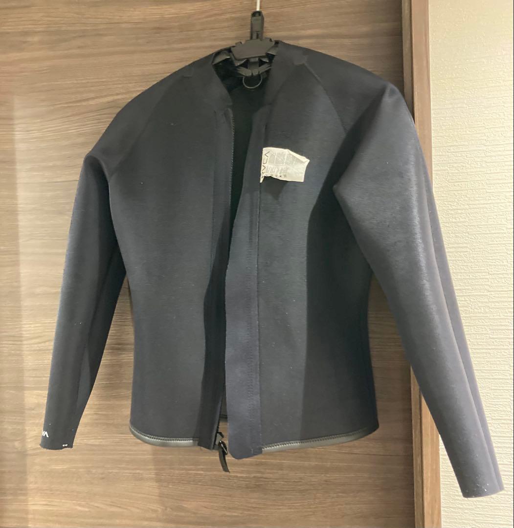RVCA ブラック タッパー フロントジッパー　XL 2mm