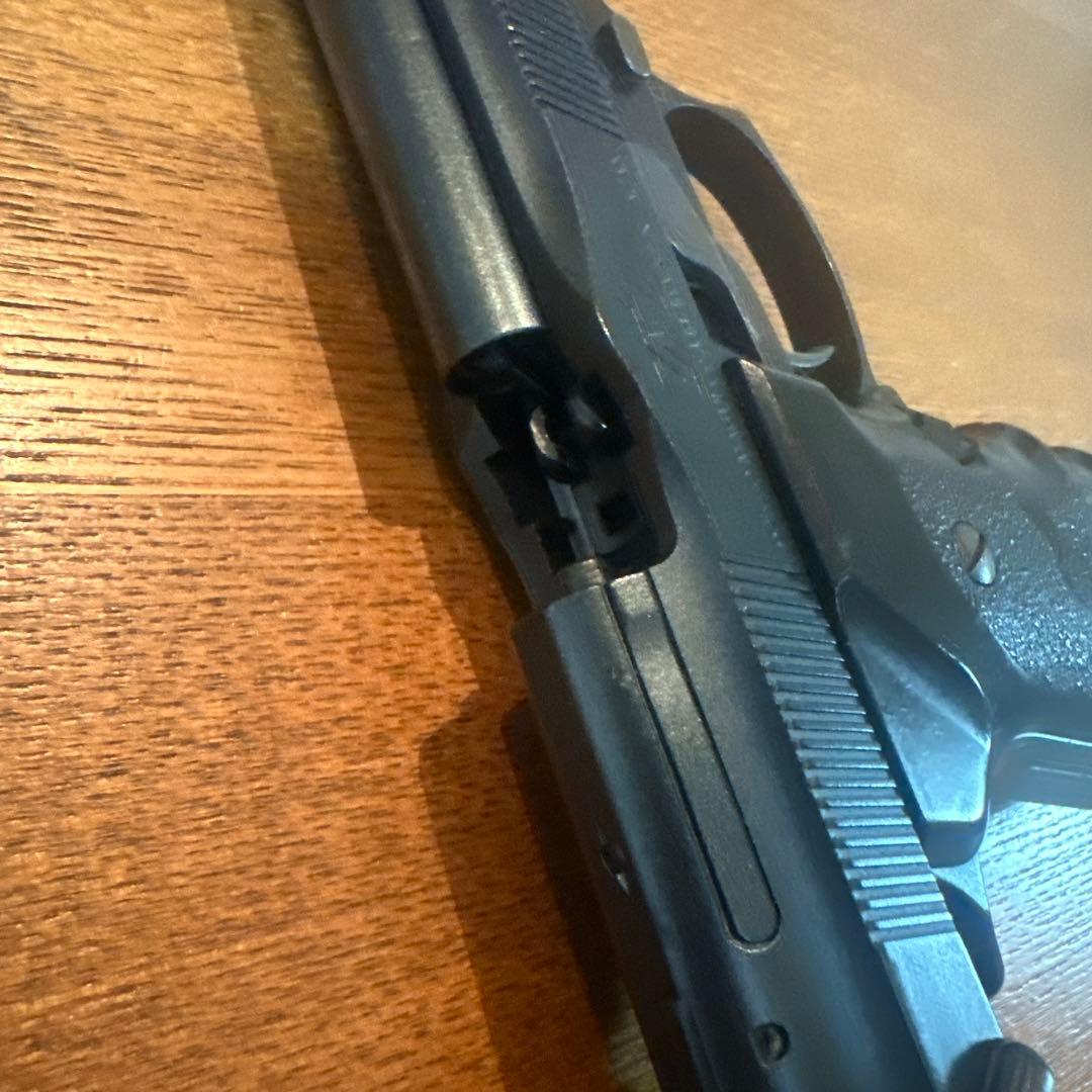 東京マルイ M92F タクティカルマスター　ガスブローバック　18歳以上