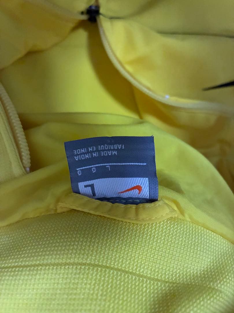Nike イエロー ジップアップジャケット Lサイズ