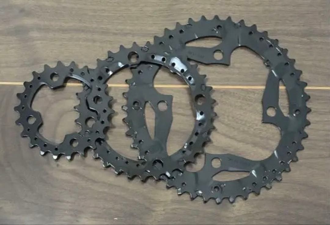 BUCKLOS TRX ロードバイク、MTBクランク/BBセット レッド