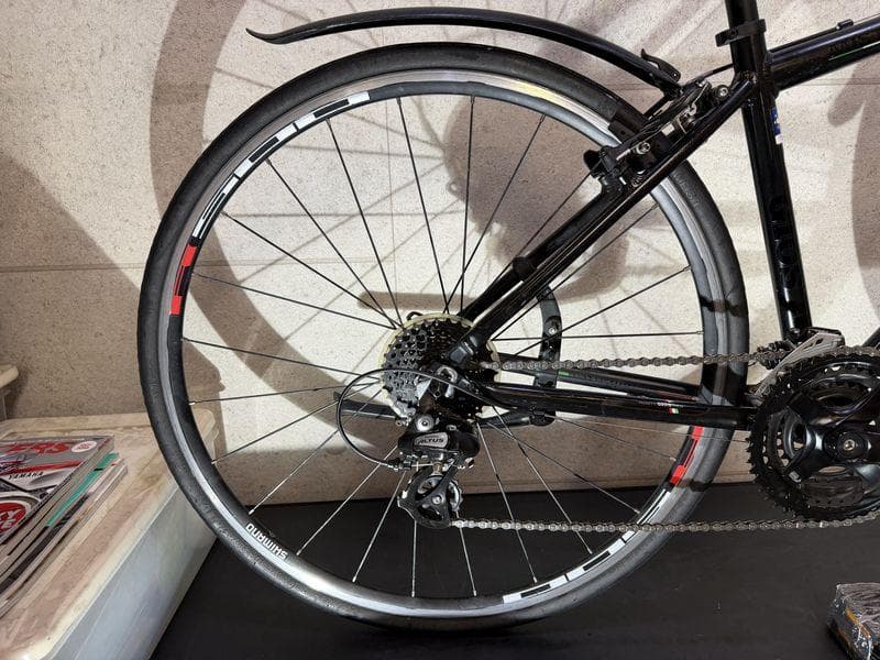 GIOS MISTRAL 700c ジオス　クロスバイク　ブラック　S