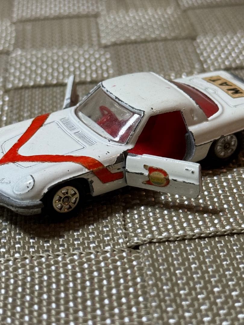 ミニカー tomica COSMO SPORT No.16 Made in Japan