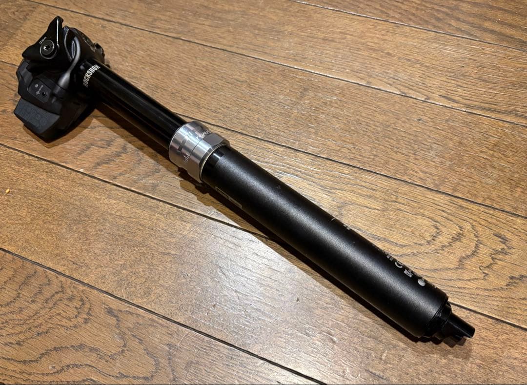 ROCKSHOX Reverb AXS 31.6x125mmドロッパーポスト