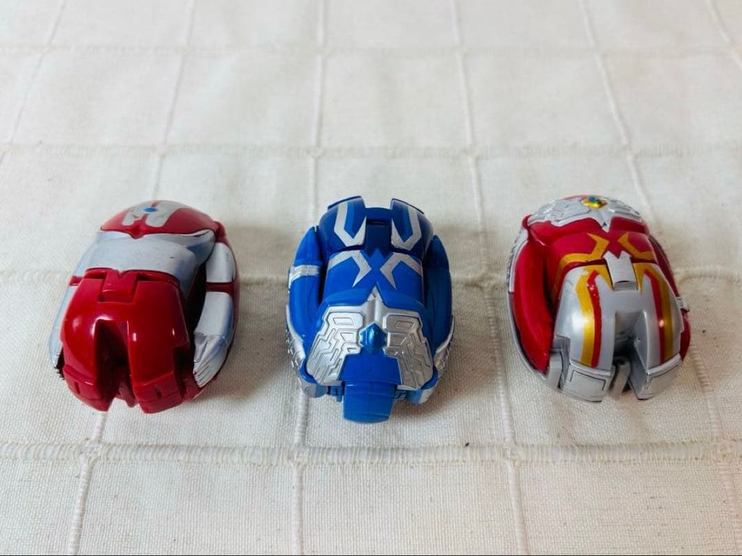 ウルトラマン ウルトラエッグ 19体・ケース2点