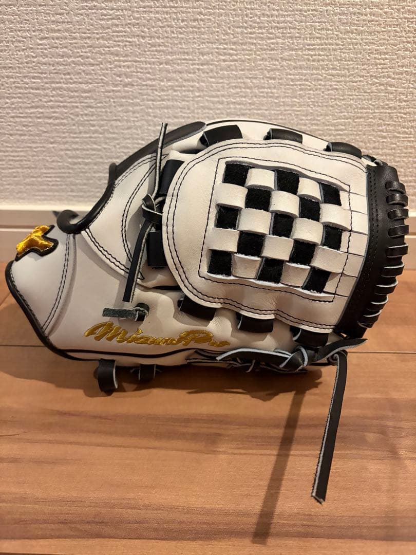 Mizuno 軟式グローブ ホワイト/ブラック