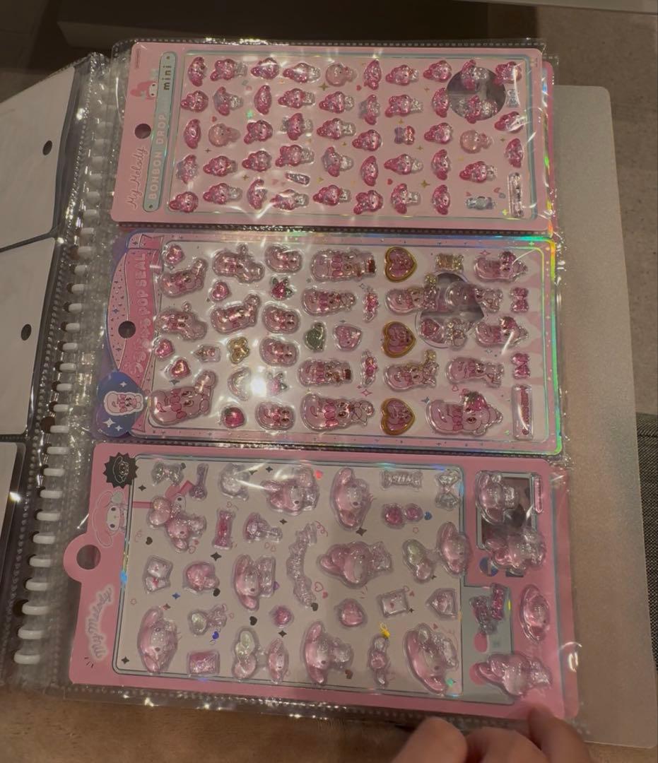 ボンボンドロップシール シール帳　完成品　ディズニー　サンリオ　含む