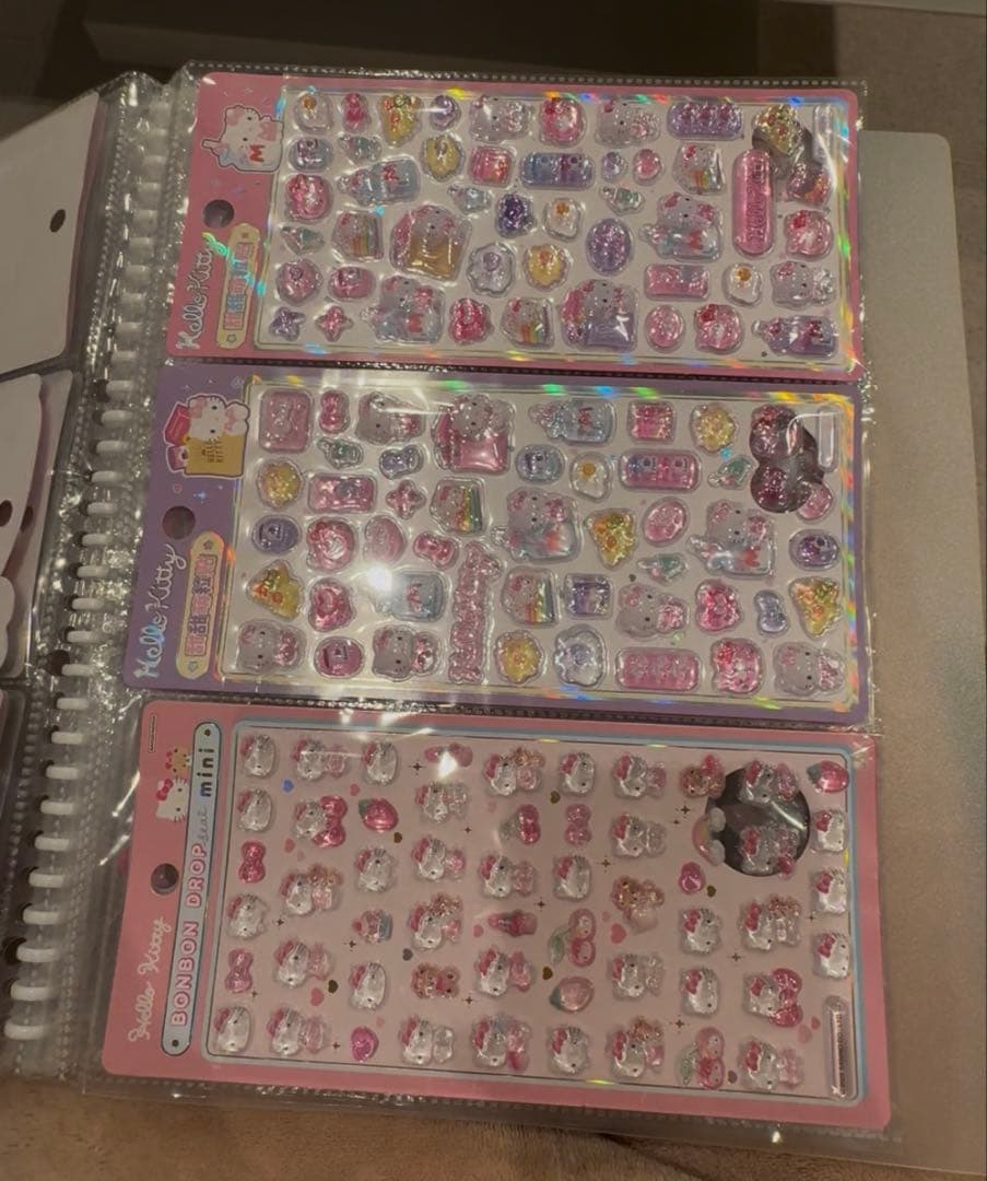ボンボンドロップシール シール帳　完成品　ディズニー　サンリオ　含む