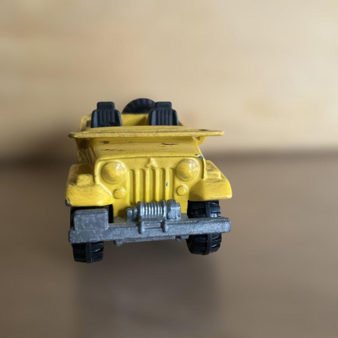 黄色のオープンカー ミニカー　三菱、日本製