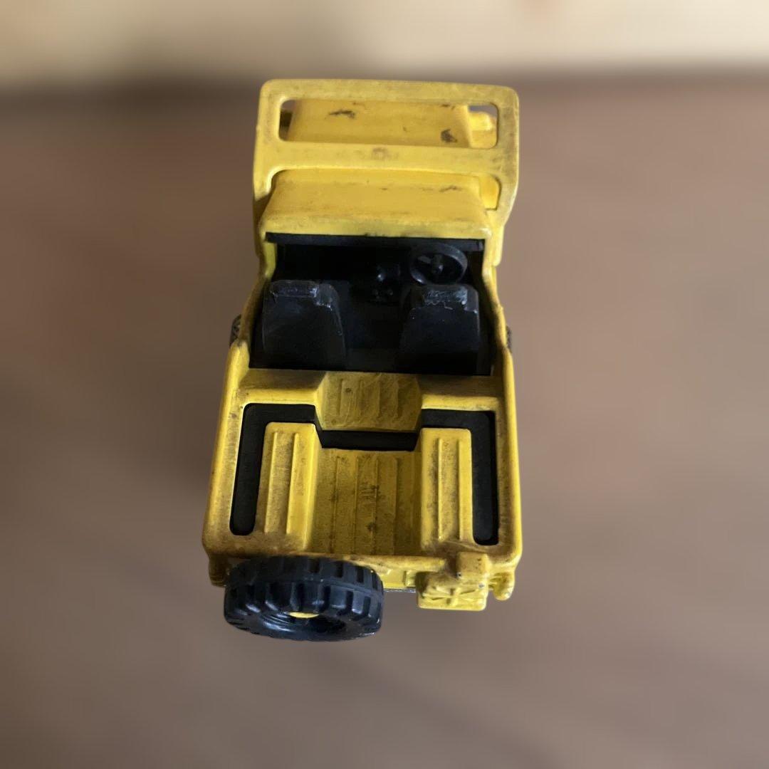 黄色のオープンカー ミニカー　三菱、日本製