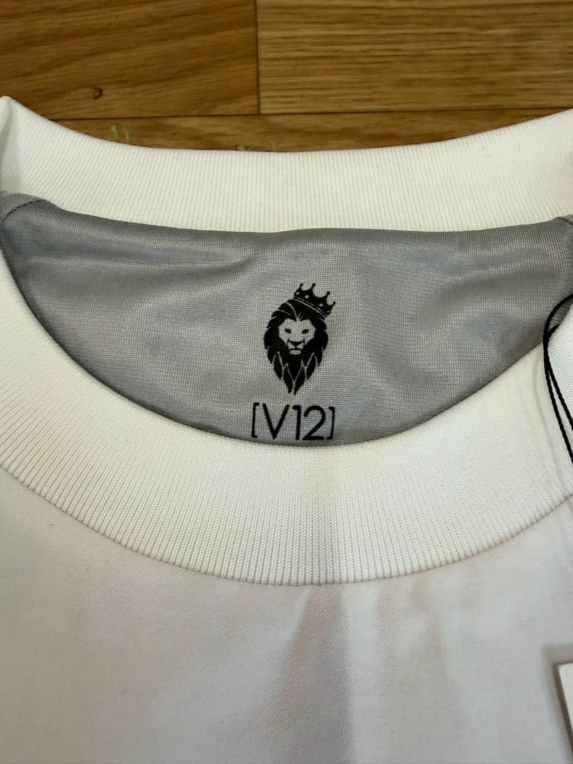 ¥33,000【V12/L】TYPO SNEAD 蓄熱保温素材メンズスニード