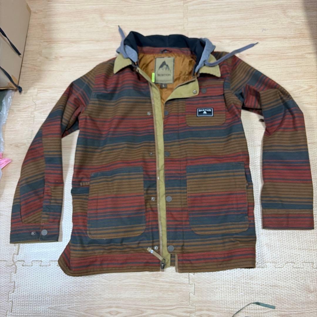 【大人気美品】BURTON 中綿フーディジャケット ボーダー柄Lサイズ