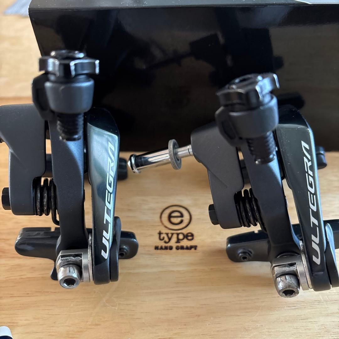 ⭐️⭐️⭐️シマノ　ブレーキBR-R8000 美品+ BBBブレーキシュー新古品