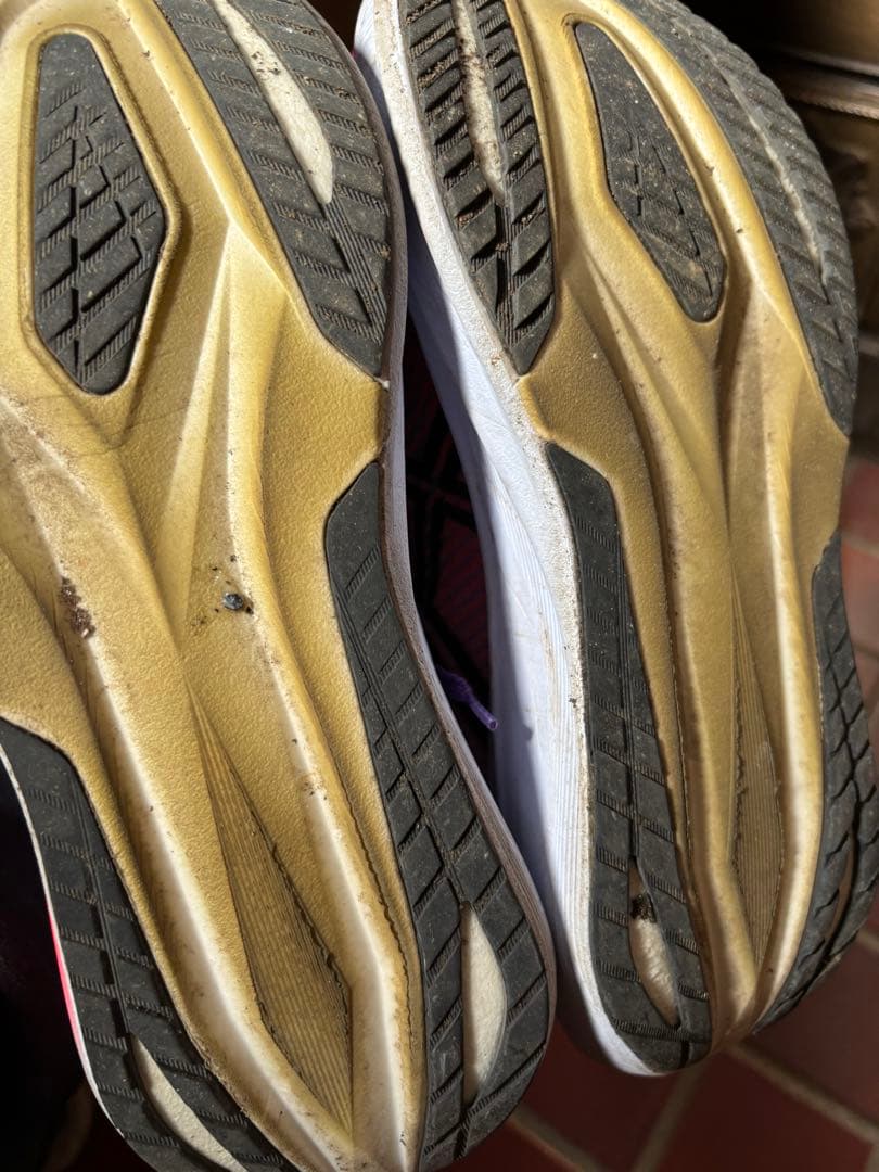 asics アシックス　メガブラスト25.5