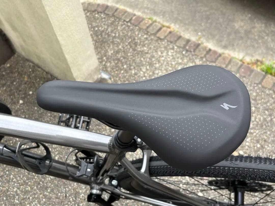 Specialized Sirrus X 3.0 Lサイズ