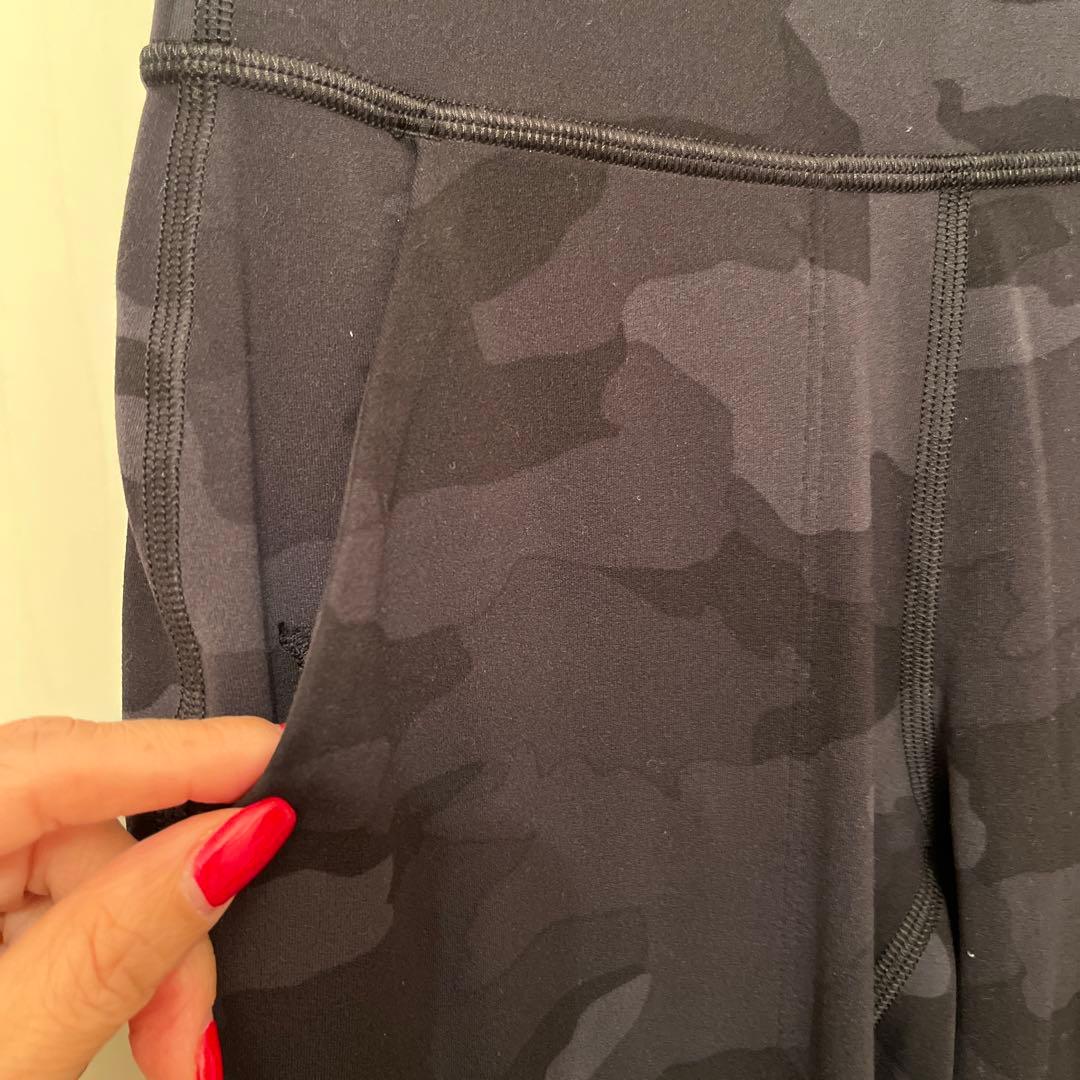 美品lululemonヨガパンツ