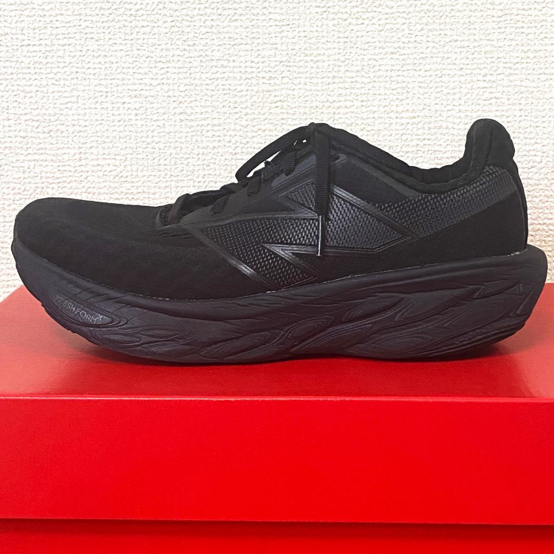 Fresh Foam X 1080 v14 25.5cm 4E ブラック メンズ