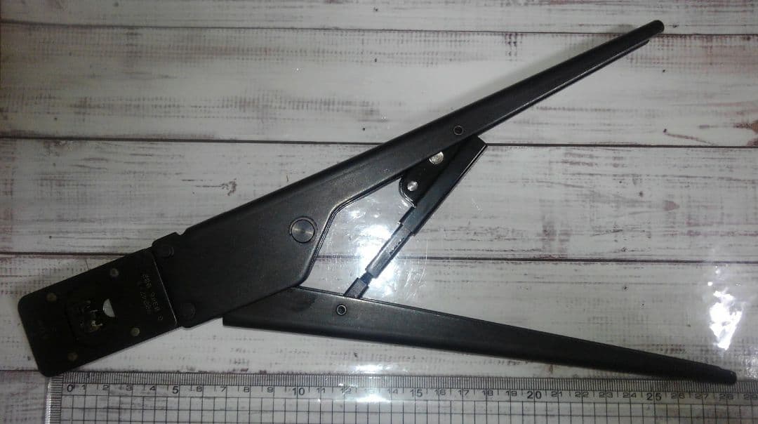 【美品】メイテンロック　●Tyco(旧AMP)●90247-1●圧着工具