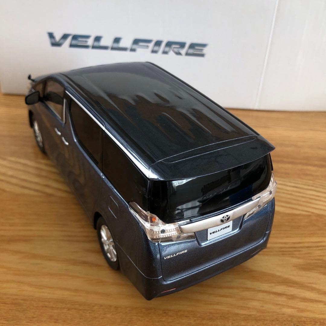 VEL LF IREミニカー