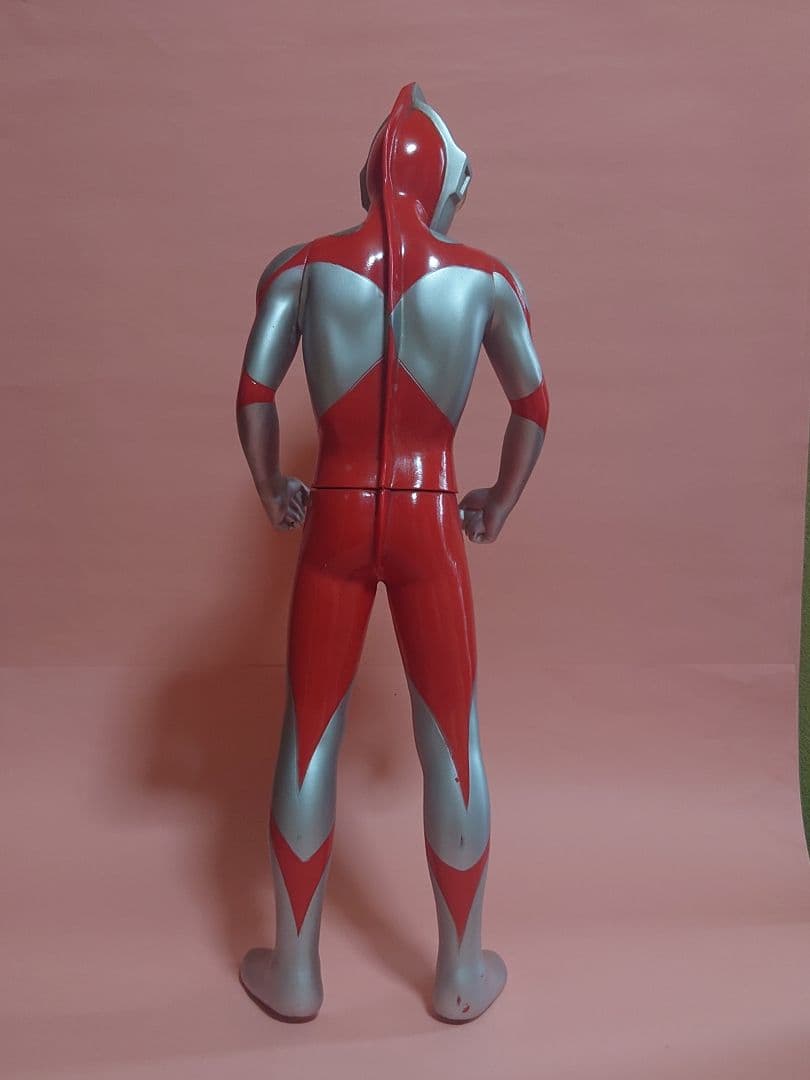 初代ウルトラマン。京本政樹バージョン。