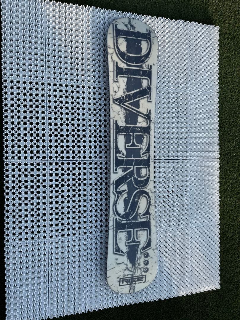 (ジャンク品)DIVERSE RICE28 152cm スノーボード