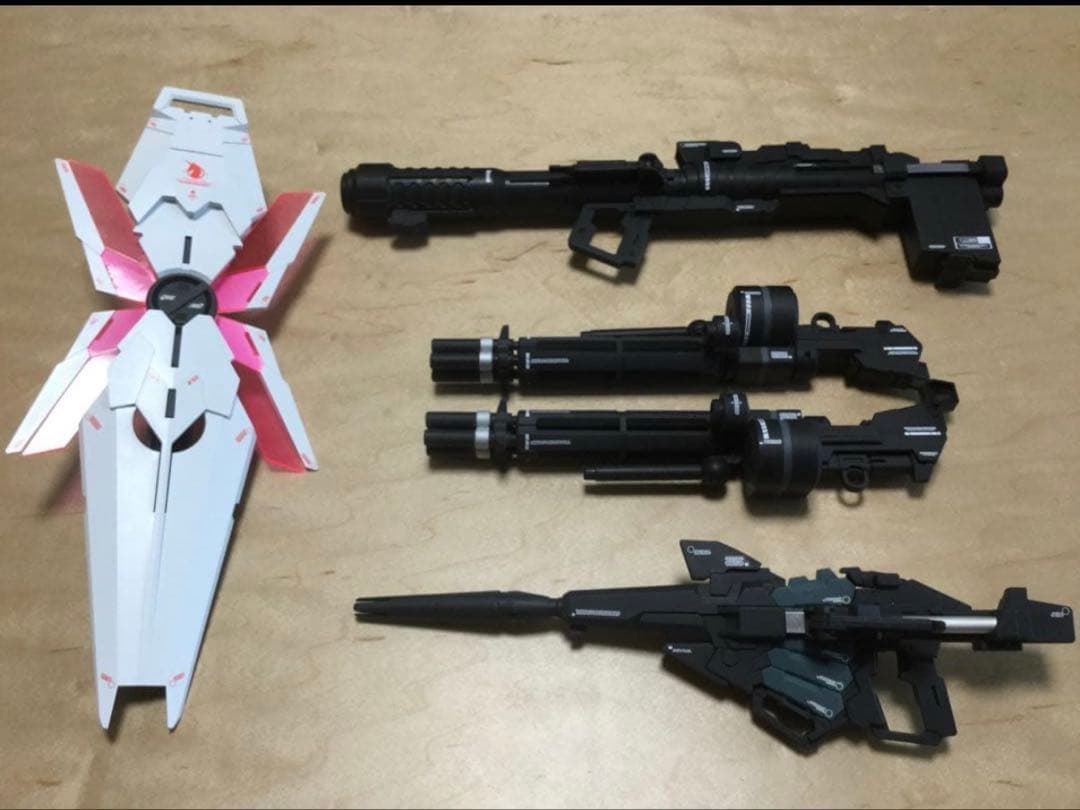 ペルフェクティビリティ KOSMOS LED & RX-0 ユニコーン2体セット