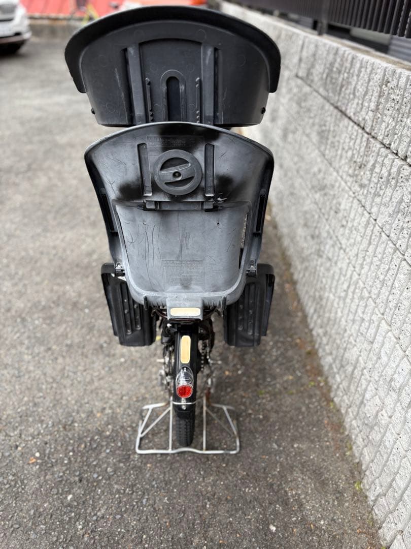 電動自転車 チャイルドシート付き　修理必要