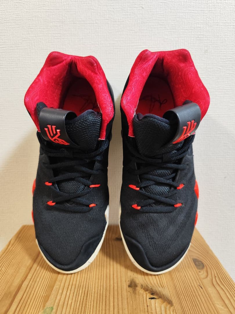Nike Kyrie 4 ナイキ カイリー 4　27.5cm　カイリーアービング