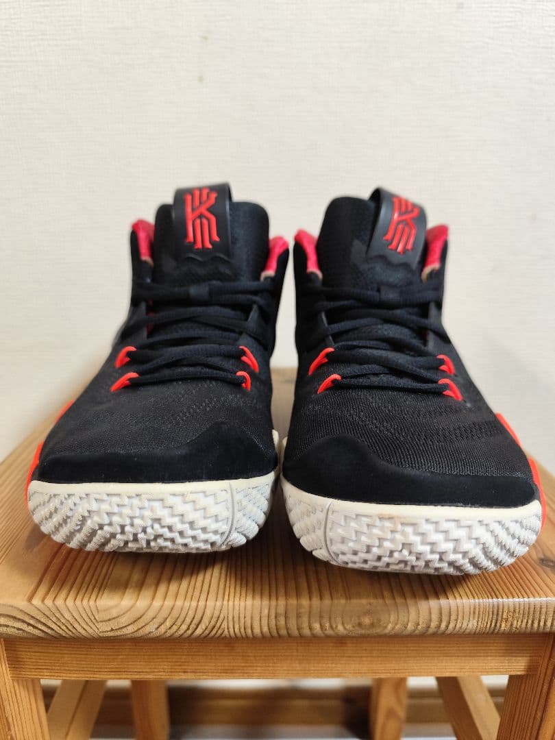 Nike Kyrie 4 ナイキ カイリー 4　27.5cm　カイリーアービング
