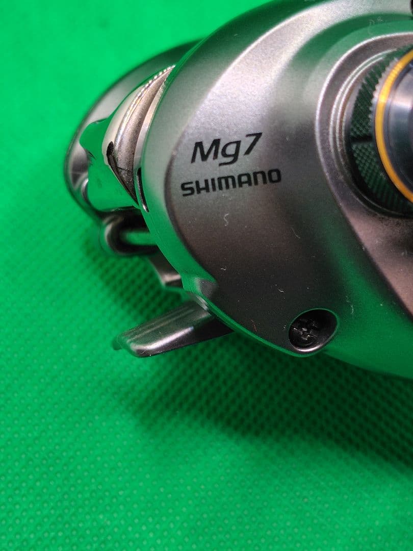 シマノ　SHIMANO　アルデバランMg7　ベイトリール