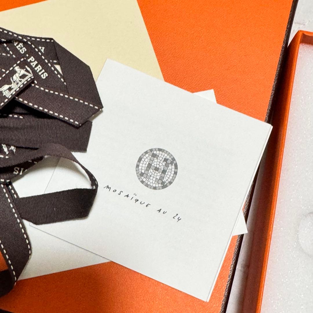 エルメス HERMES モザイク24　プラチナ　プチカレ美品