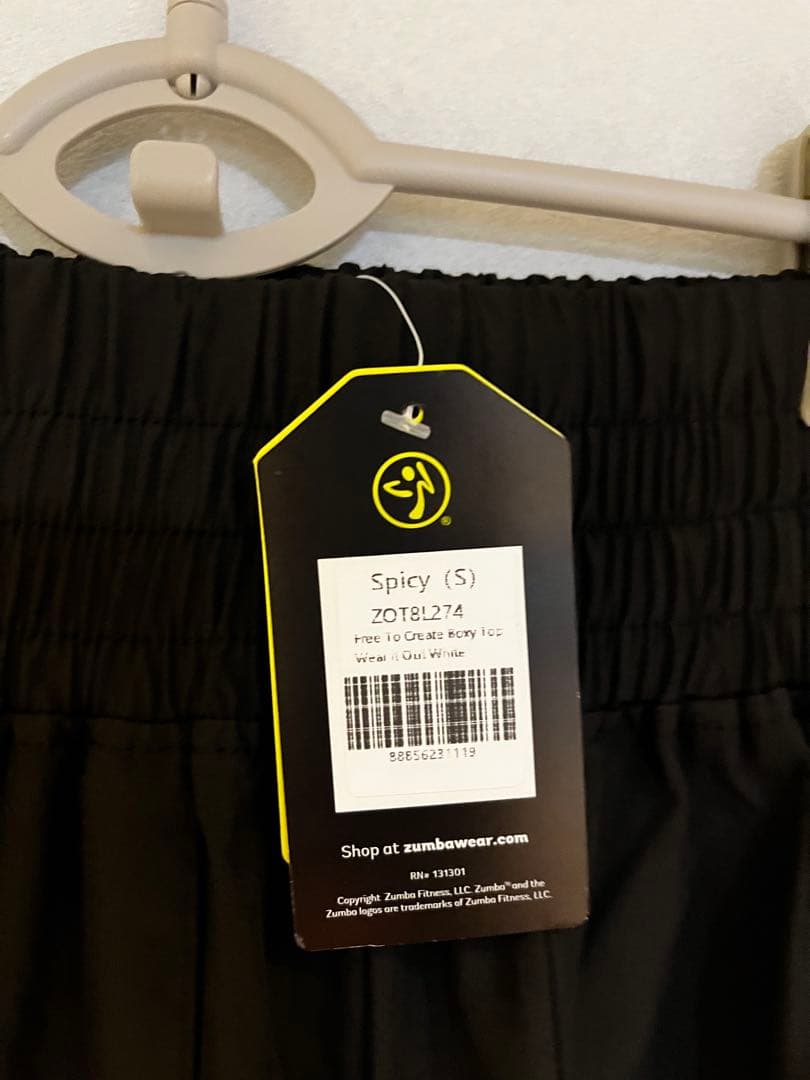 新品　ズンバ　ウェア　パンツ　ブラック　S