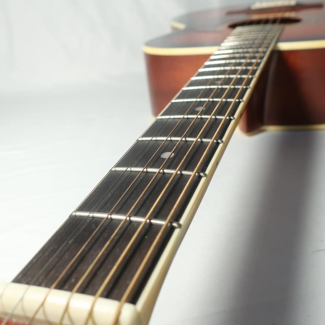 コニー様用 Lumber LF30 VS アコースティックギター 純正ケース付