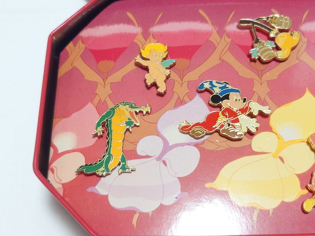 ディズニーストア ファンタジア ピンバッジ
